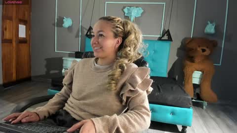 Angel online show from April 2026 11:37:01 AM