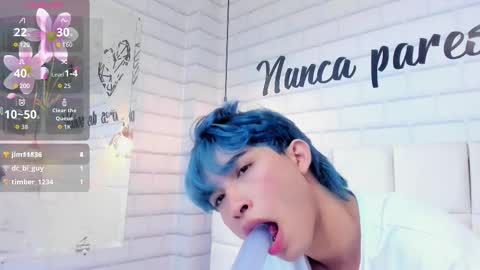 Angel  online show from November 2025 11:15:01 PM