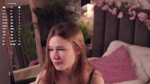 Mary online show from May 2026 04:50:01 PM