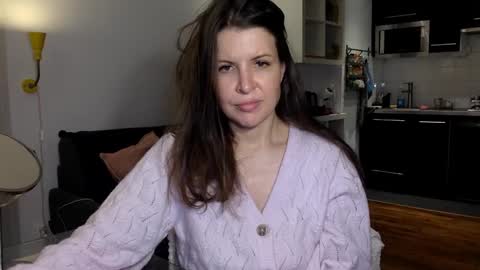 Snapshot of angeladarkk chatting on November 2025 08:08:02 PM Angela online show from November 2025 08:08:02 PM