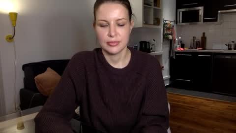 Snapshot of angeladarkk chatting on December 2025 07:52:01 PM Angela online show from December 2025 07:52:01 PM