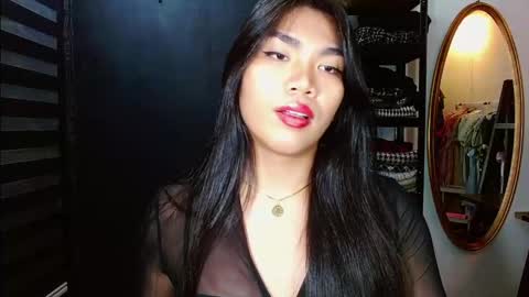 Snapshot of angeladrew73 chatting on January 2025 02:48:01 AM Angela online show from January 2025 02:48:01 AM