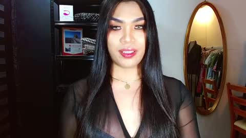 Snapshot of angeladrew73 chatting on February 2025 10:24:01 PM Angela online show from February 2025 10:24:01 PM