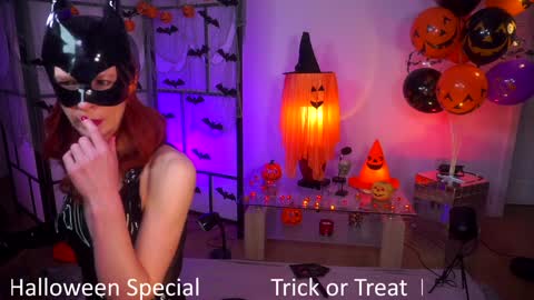 Snapshot of angelandfairieskink chatting on October 2025 05:02:02 AM Aimi Selena  Daisy online show from October 2025 05:02:02 AM