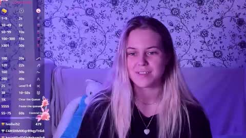 Darsi Anty online show from December 2025 05:20:01 PM