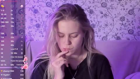 Darsi Anty online show from December 2025 02:46:02 PM