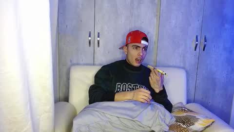 Snapshot of angelbacker22 chatting on January 2025 03:15:01 AM angelbacker22 online show from January 2025 03:15:01 AM