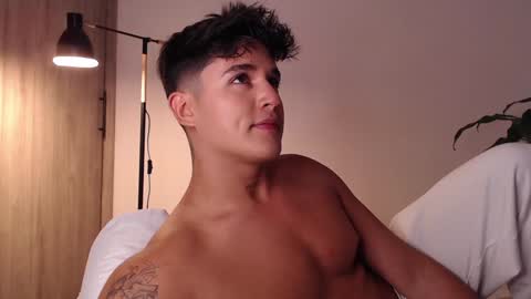 Snapshot of angelcossio chatting on December 2024 10:51:01 PM Angel online show from December 2024 10:51:01 PM