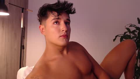 Snapshot of angelcossio chatting on January 2025 07:52:01 PM Angel online show from January 2025 07:52:01 PM