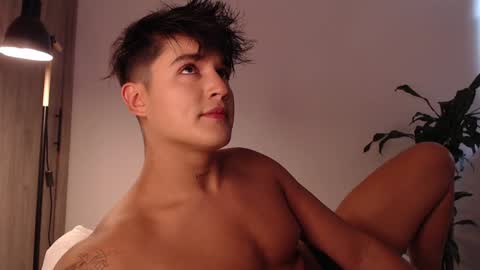 Snapshot of angelcossio chatting on January 2025 08:30:02 PM Angel online show from January 2025 08:30:02 PM