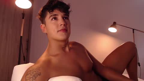 Snapshot of angelcossio chatting on March 2025 08:18:02 PM Angel online show from March 2025 08:18:02 PM