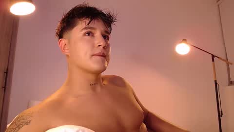 Snapshot of angelcossio chatting on November 2025 12:46:01 AM Angel online show from November 2025 12:46:01 AM