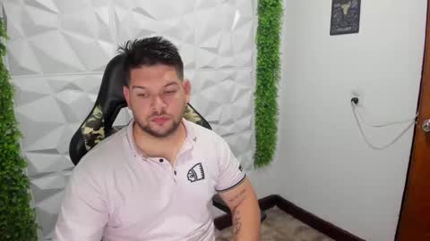 Snapshot of angelcute3 chatting on January 2025 01:33:01 AM angel online show from January 2025 01:33:01 AM