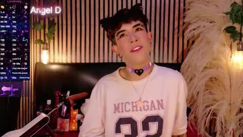 Snapshot of angeldustt_19 chatting on February 2026 04:30:01 AM Angel dust online show from February 2026 04:30:01 AM