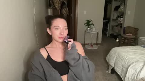 Snapshot of angelgrl444 chatting on February 2025 05:27:01 AM Princess Peach online show from February 2025 05:27:01 AM