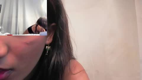 Snapshot of angeli_sexi chatting on May 2026 11:34:04 PM Carolina online show from May 2026 11:34:04 PM
