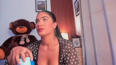 Snapshot of angeli_sexi chatting on May 2026 12:51:02 AM Carolina online show from May 2026 12:51:02 AM
