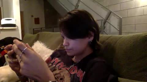 angelia01m online show from January 2026 12:48:01 AM