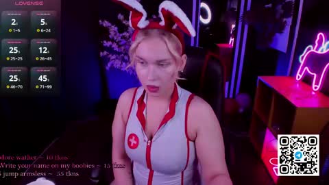 Snapshot of angelic_coy chatting on April 2026 11:49:01 AM Angelic beauty online show from April 2026 11:49:01 AM
