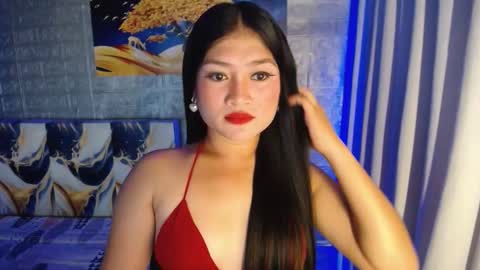 Angie online show from December 2025 06:15:01 PM