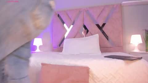 Angelica Cross online show from November 2025 08:08:02 PM