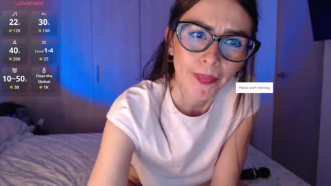 Angelica  online show from April 2026 06:10:01 PM