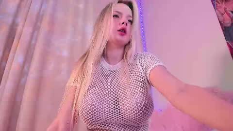 Angelica  online show from March 2025 09:37:02 PM