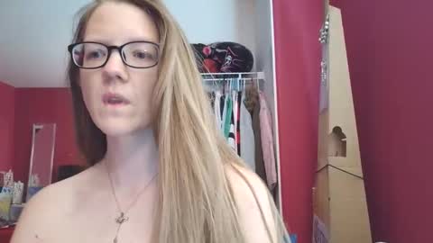 Snapshot of angelicangel3 chatting on May 2026 04:59:02 PM AngelicAngel online show from May 2026 04:59:02 PM