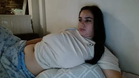 Angela online show from December 2024 11:42:01 PM