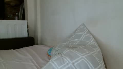 Angela online show from February 2025 06:26:01 PM