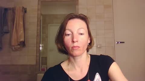 angelicfenix online show from March 2026 04:57:01 PM