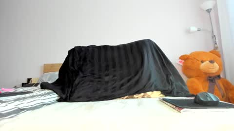 Angelina online show from December 2024 08:00:02 AM