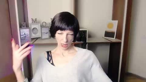 Angelina online show from September 2025 06:39:02 AM