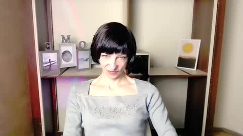 Angelina online show from September 2025 07:02:01 AM