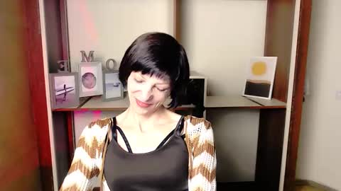 Angelina online show from September 2025 06:51:02 AM