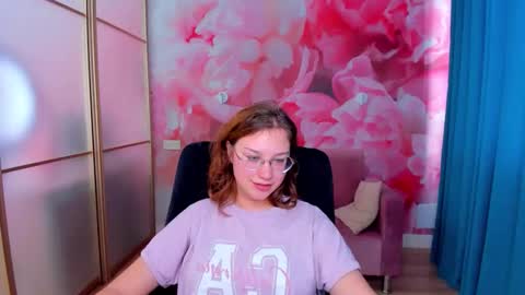 AngelinaLow online show from November 2025 12:59:03 PM