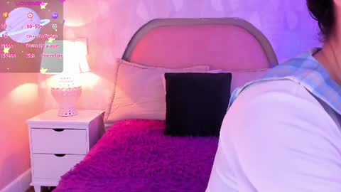 Snapshot of angeline__cute chatting on June 2026 12:17:01 PM angeline online show from June 2026 12:17:01 PM