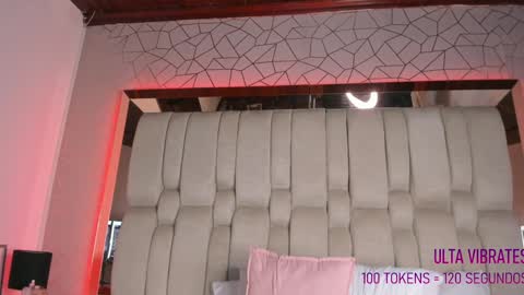 Snapshot of angelineheet chatting on December 2024 09:32:02 AM Angeline Heet online show from December 2024 09:32:02 AM