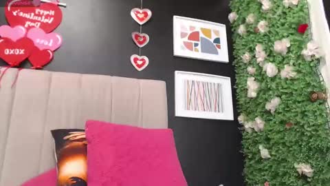 Snapshot of angelitawild_ chatting on February 2025 11:52:02 PM angel online show from February 2025 11:52:02 PM