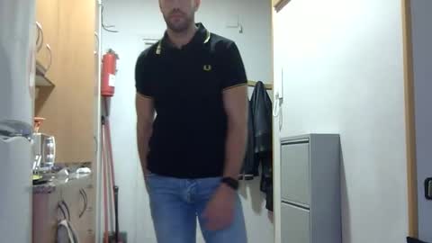 Snapshot of angell102890 chatting on October 2025 12:33:01 PM angell102890 online show from October 2025 12:33:01 PM