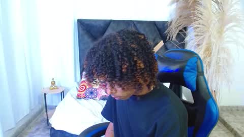 Angel online show from February 2026 09:04:01 PM