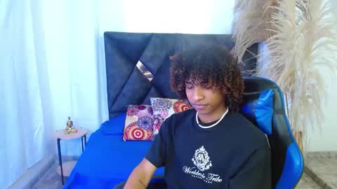 Angel online show from March 2026 08:52:01 PM