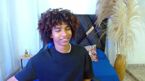 Angel online show from April 2026 08:25:02 PM