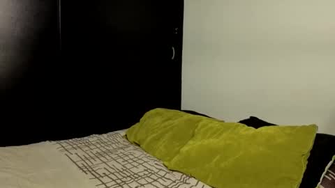  ANGELA ISABELLA  online show from November 2025 12:33:01 AM