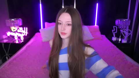 Snapshot of angellblush chatting on October 2025 06:14:01 AM AngelBlush online show from October 2025 06:14:01 AM