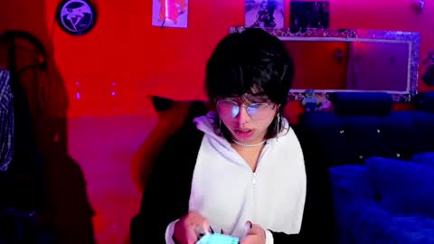 Snapshot of angellonfire chatting on January 2025 04:54:02 AM Angel  online show from January 2025 04:54:02 AM