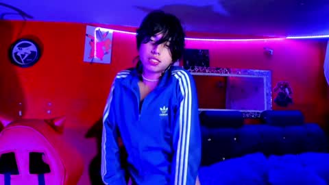 Snapshot of angellonfire chatting on January 2025 08:18:02 AM Angel  online show from January 2025 08:18:02 AM