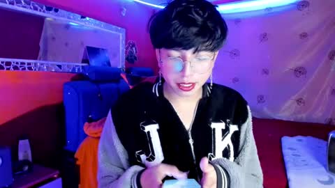 Snapshot of angellonfire chatting on September 2025 04:56:02 AM Angel  online show from September 2025 04:56:02 AM