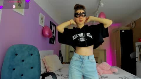 Angelli online show from February 2026 05:22:02 PM