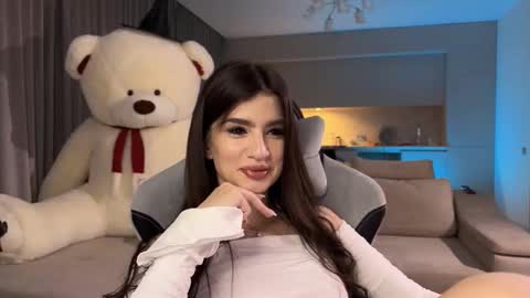 Snapshot of angelmi171 chatting on December 2025 05:08:02 PM angelmi171 online show from December 2025 05:08:02 PM